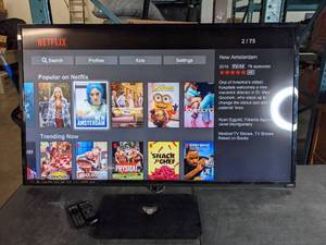 lot 6A image: 60 Vizio SMART TV Model E601i-A3 H