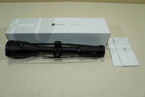 lot 22 image: Hawke Vantage IR 4-12 x 50 Mil Dot Center IR Rifle Scope