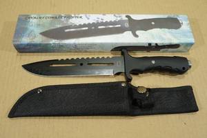 lot 66 image: Frost Cutlery Cavalry Combat Fighter Knife with Sheath