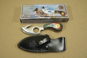 lot 67 image: Chipaway Cutlery Classic The Snook II Gut Hook Knife with Sheath