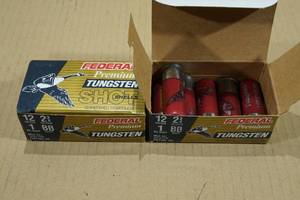 lot 134 image: 16 Federal Premium Tungsten 12 Gauge 2-34 BB Shot Shotshells
