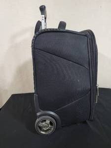 lot 19 image: Travelpro FlightCrew Rolling Overnighter, carryon bag.