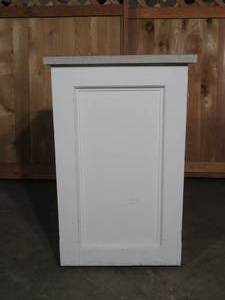 24x20x37.5 Rolling Cabinet
