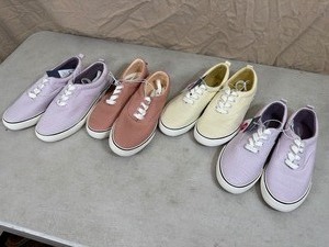 4 New Pairs Universal Thread Shoes Size 5W