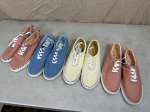 4 New Pairs Universal Thread Shoes Size 9W