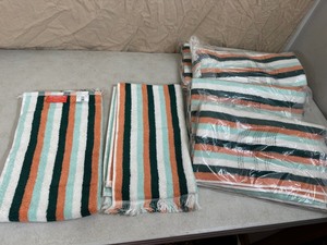 10 New Opal House Hand Towels