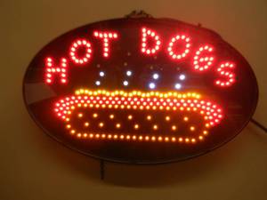 lot 40 image: NEW OLD STOCK - HANGING LIGHTED HOT DOGS SIGN - WORKS - LIKE NEW - GREAT PIECE - APPROX 21 By 13 - SEE PICTURES