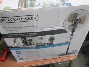 BLACKDECKER 16 Dual-Blade Pedesta...