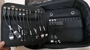 lot 32 image: 36 Piece Mobile Phone data transfer kit