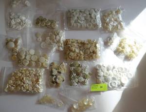 lot 84 image: Hundreds of new buttons, all sorted