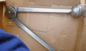 lot 145 image: New 38 inch steel strapping crimpersealer