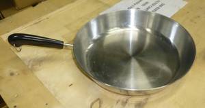 lot 235 image: Nice big 12 inch frying pan by Revere Ware, stainless with copper bottom
