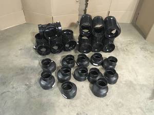 lot 17 image: 6 in. Singlewall Snap Tee, Open Cases, Review all pictures