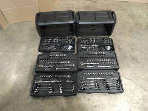 lot 31 image: Mix Lot of 2 Husky Mechanic Tool Sets, Customer returns, Review all pictures