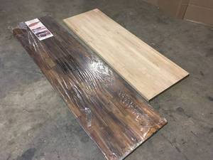 lot 25 image: Lot of 2 Wood Tops, Various Models and Colors, Review all pictures