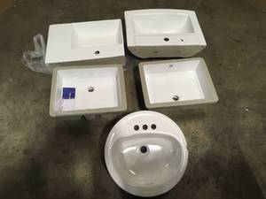 lot 32 image: Mix lot of White Sinks, Open Boxes, Review all pictures