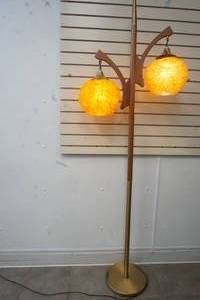 lot 61 image: globe lamp