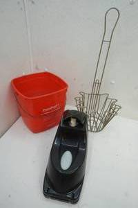 lot 72 image: soap dispenser