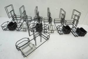 lot 98 image: condiment racks