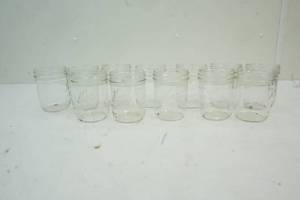 lot 123 image: canning jars