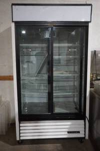 lot 146 image: true manufacturing co. refrigerator