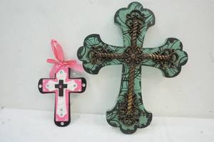 lot 204 image: wall decor
