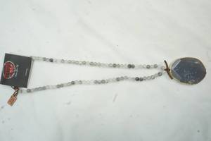 lot 207 image: cowgirl tough necklace