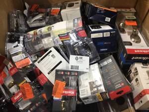 Gaylord of assorted Door Knobs and locks various models and condition Customer Returns See Terms on Auction