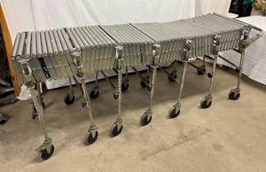 MSRP $4000 NestaFlex�&nbspRLS24024S&nbspPortable Flexible 24Wide Roller Gravity Conveyor 200 Lb.Foot Adjustable Height Adjust Length From&nbsp67 to 24 Bends Around A 12 Radius Locking Wheels-&nbspMove Things Along Faster At Work - Works Great