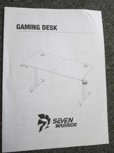 lot 125 image: seven warrior gaming desk needs ass...