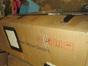 lot 133 image: iyee nature electric standing desk ...