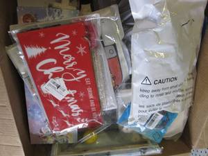 lot 147 image: box of misc please see pictures...