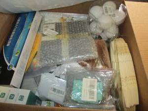 lot 151 image: box of misc please see pictures...