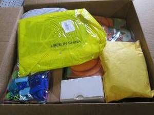 lot 152 image: box of misc please see pictures...