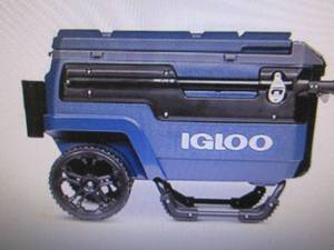 lot 20 image: Igloo Trailmate Journey 70-Qt. Whee...