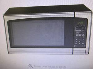 lot 28 image: Hamilton Beach 1.3 Cu. Ft. 1000-Wat...