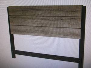 lot 36 image: South Shore Munich Headboard - Full...