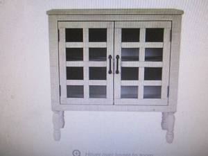 lot 43 image: Signature Design by Ashley Falkgate...