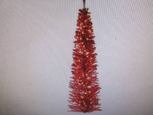 lot 54 image: National Tree Company 6 Pre Lit Ti...