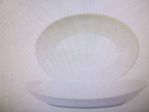 lot 55 image: Martha Stewart 1-Pc. 16 Oval Stone...