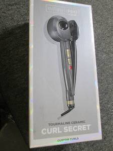 lot 97 image: Conair Pro Curl Secret open  box ...