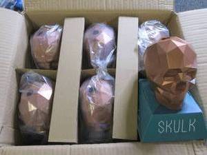 lot 291 image: case of 6 skulk games...