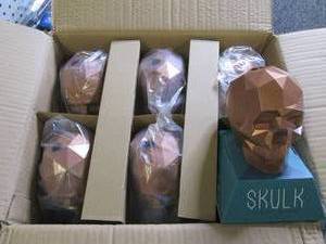 lot 293 image: case of 6 skulk games...
