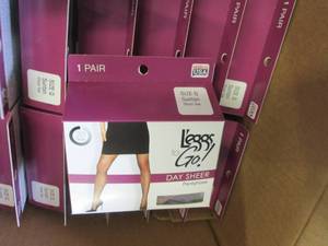 lot 318 image: case of 36 leggs to go day sheer pa...