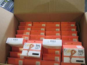 lot 323 image: case of 36 leggs to go ultra sheer ...