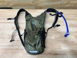 lot 43 image: CAMELBAK Velocity Hydration Pack