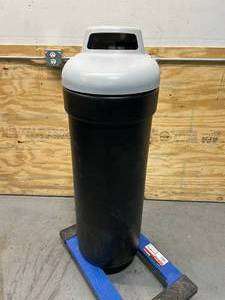 lot 132 image: KENMORE 350 Water Softener With High Flow Valve