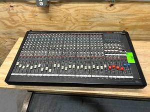 lot 5 image: RAMSA (Panasonic) WR-S4424 Professional Mixing Console