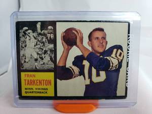 lot 1 image: Fran Tarkenton Rookie Card Topps #90