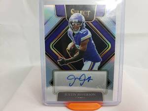 lot 3 image: Justin Jefferson Autographed Select Silver Prizm Numbered 285299